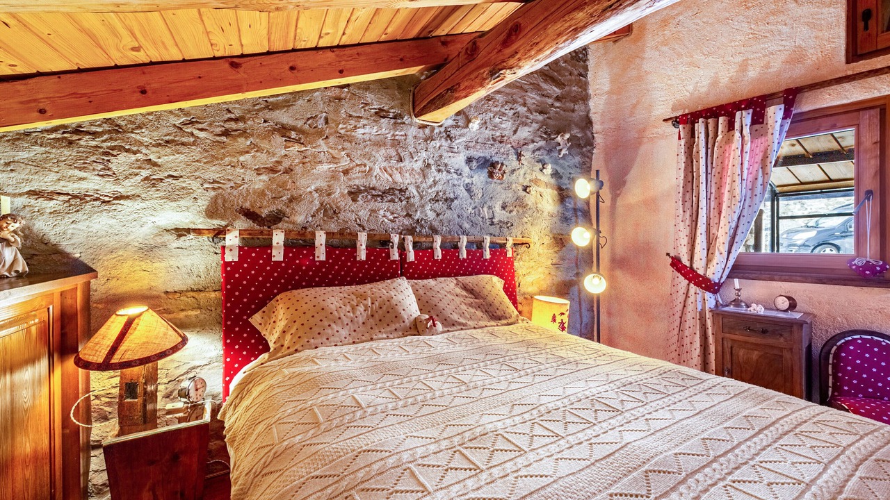 Photo of Bedroom in Arpy