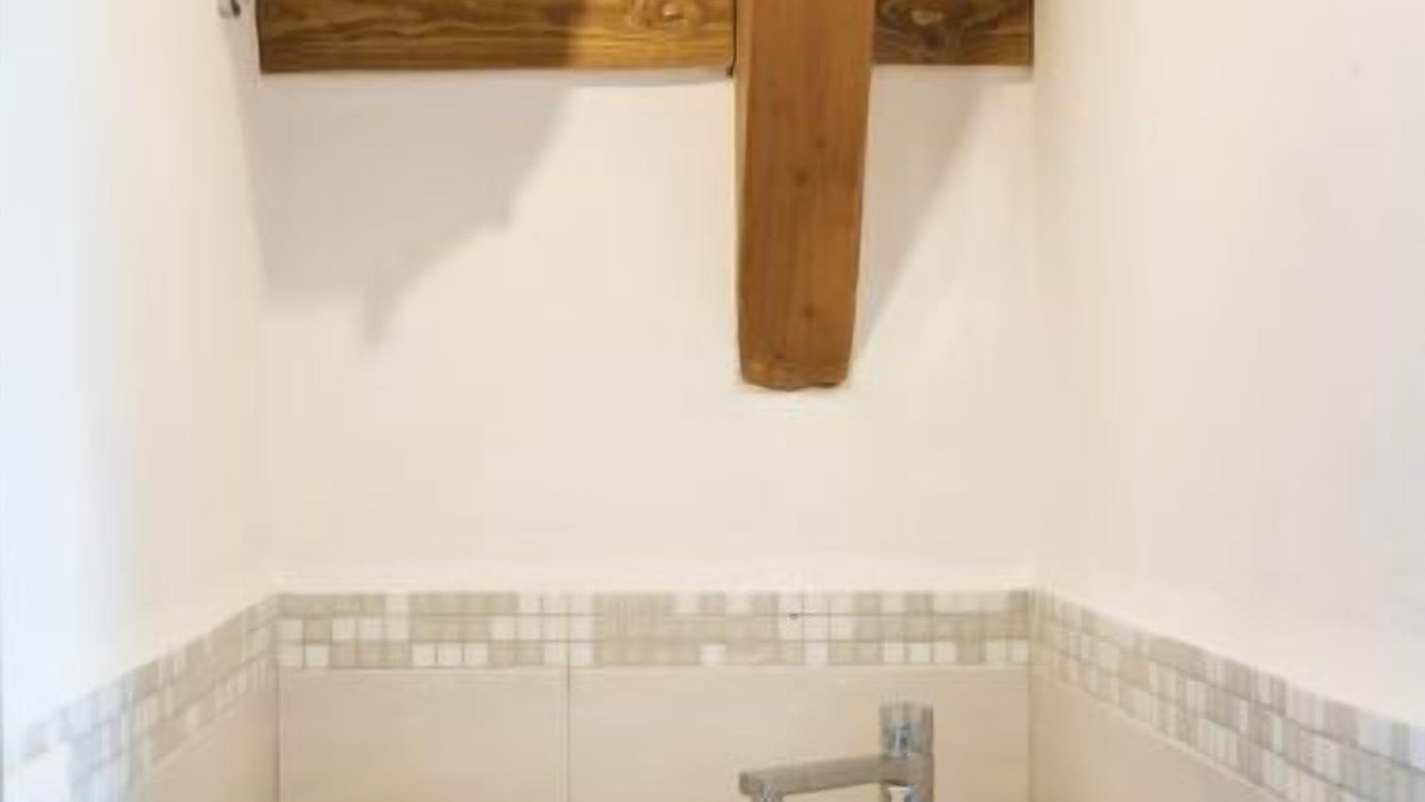 Photo of Bathroom in Sutri