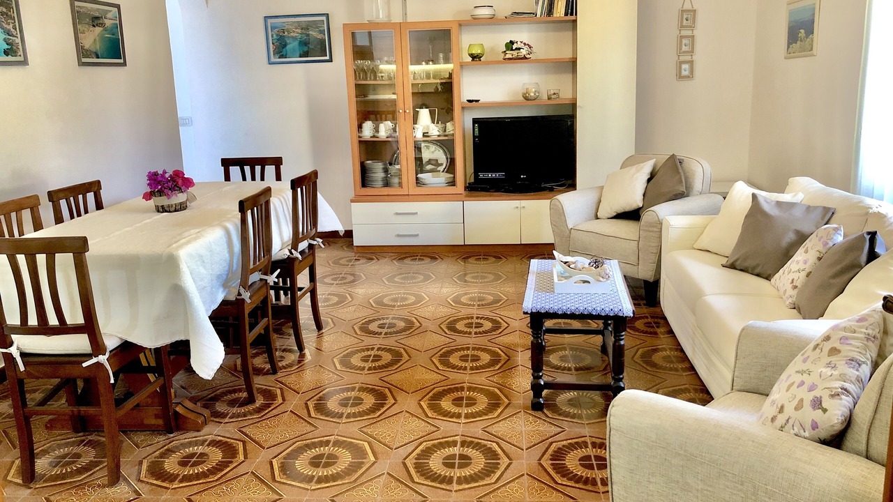 Photo of Livingroom in Palau