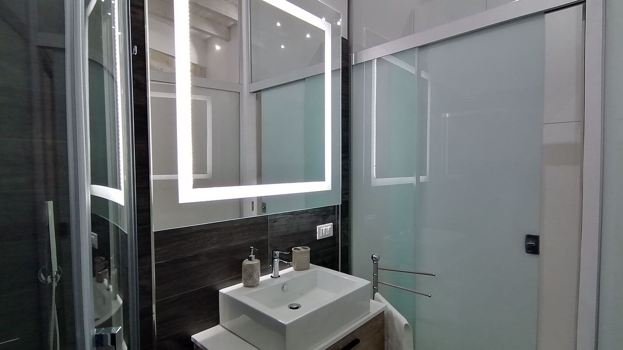 Photo of Bathroom in Trapani City Centre