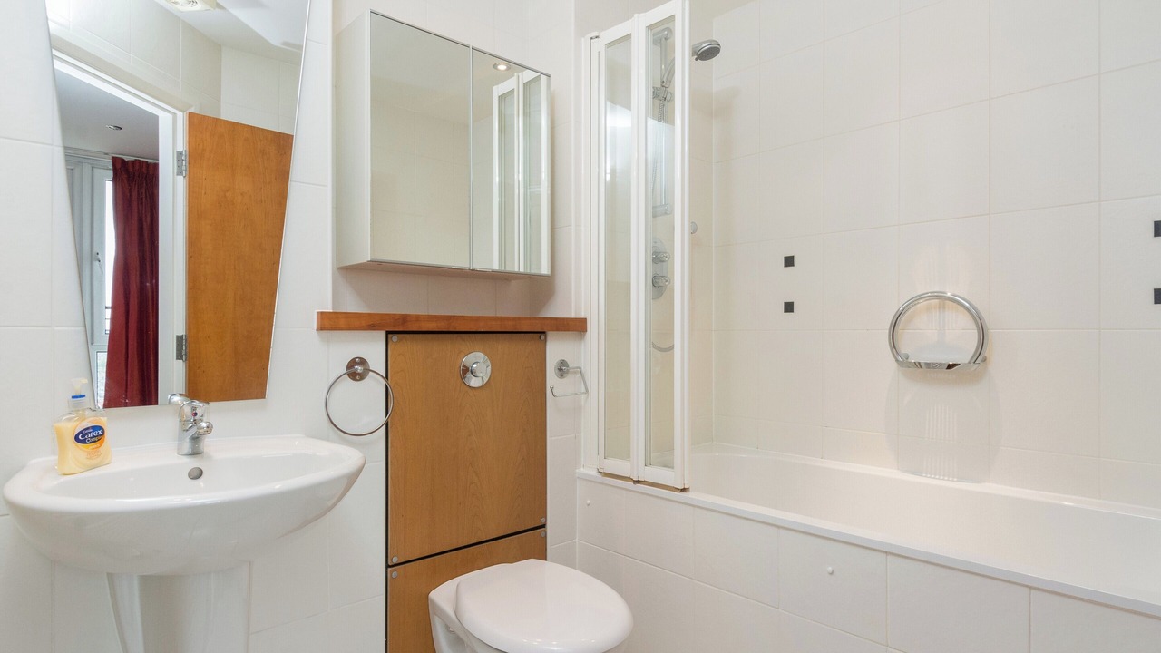 Photo of Bathroom in Newhaven
