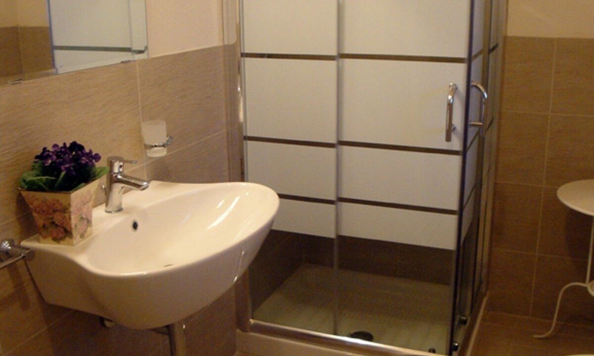Photo of Bathroom in Arenella