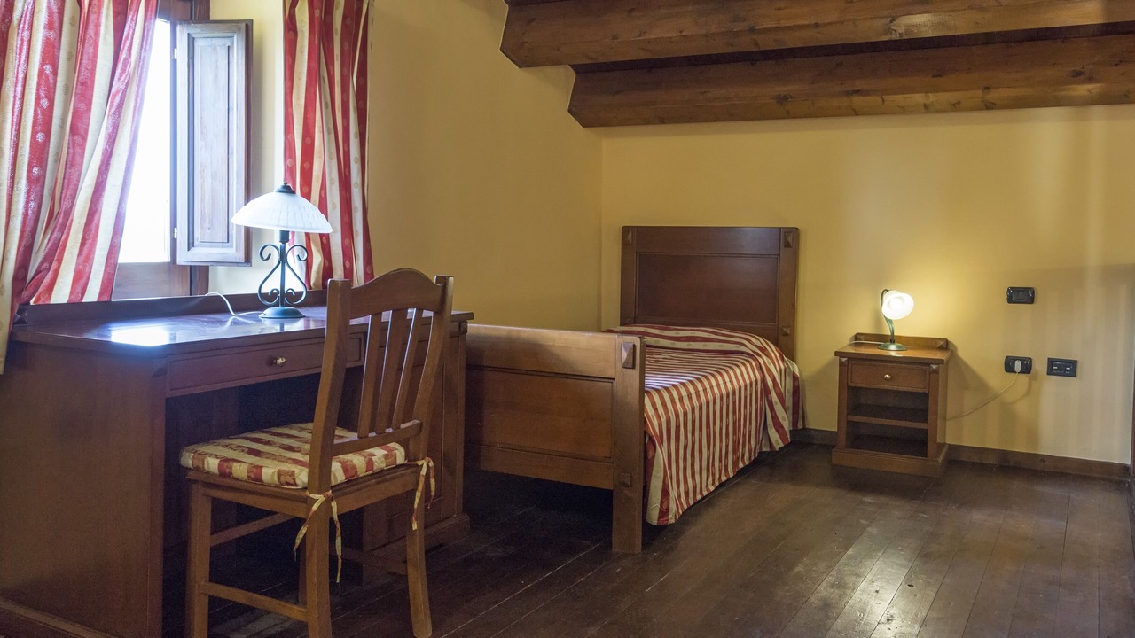 Photo of Bedroom in Maeggio