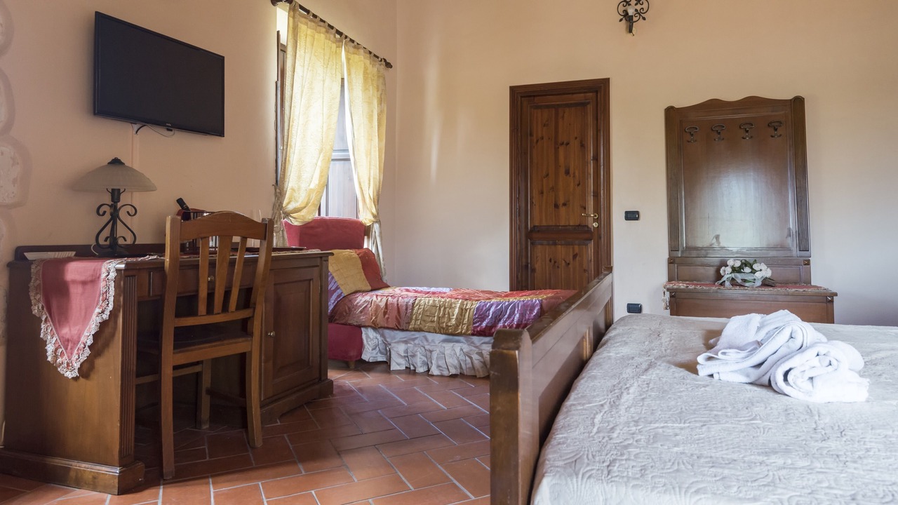 Photo of Bedroom in Maeggio