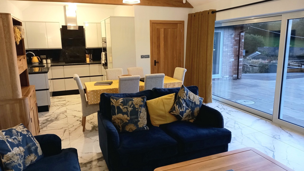 Photo of Livingroom in Dursley