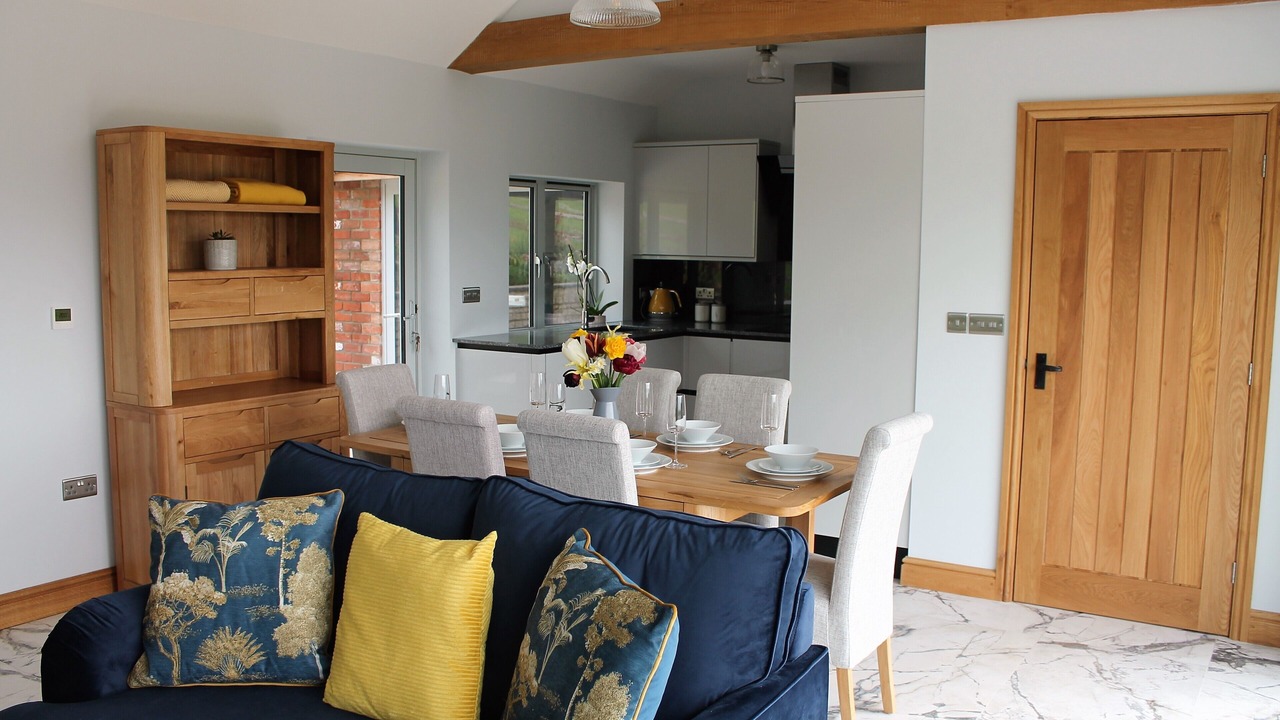 Photo of Livingroom in Dursley