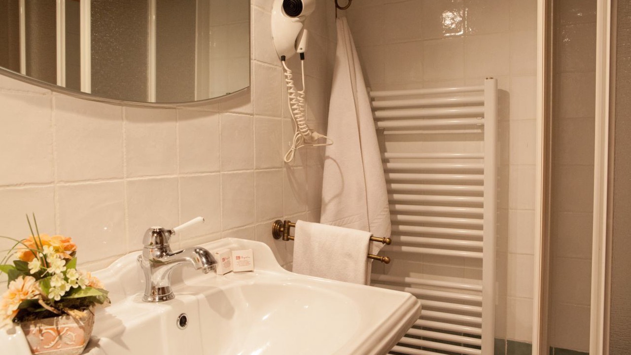 Photo of Bathroom in Raggiolo