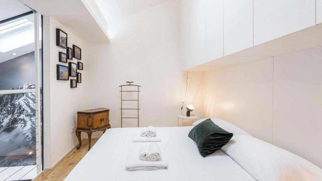 Photo of Bedroom in Lecco