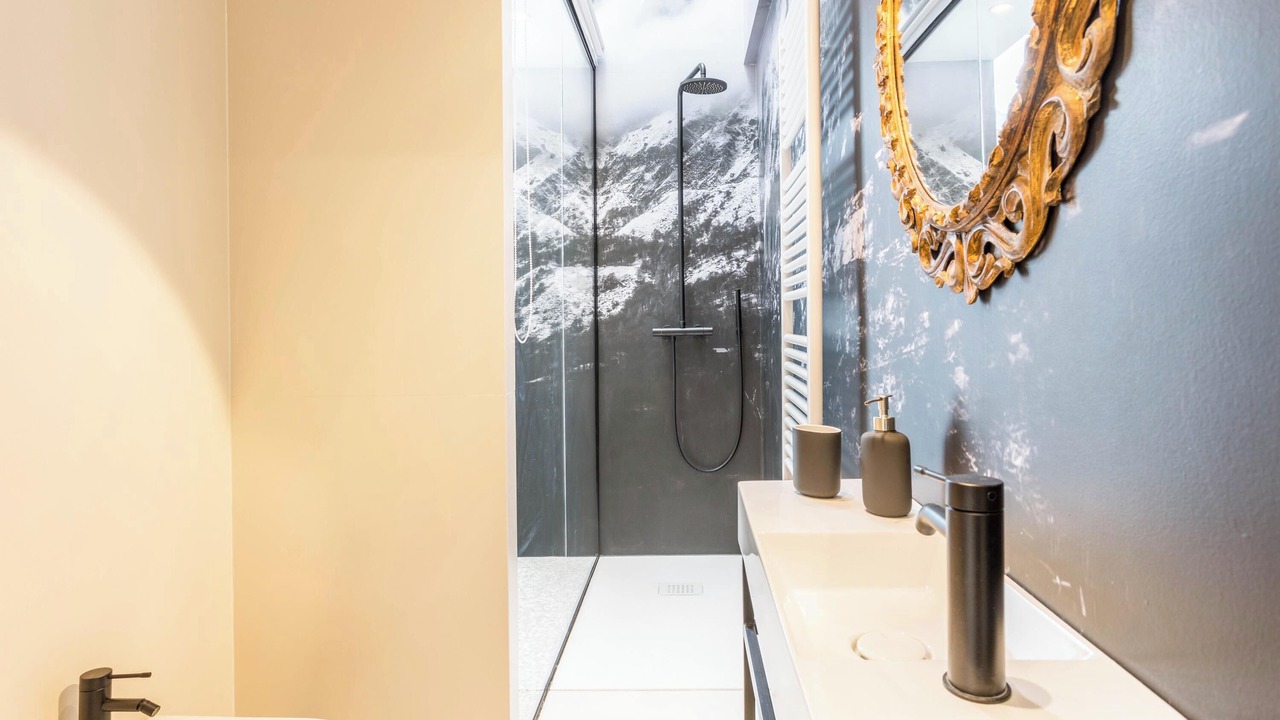 Photo of Bathroom in Lecco