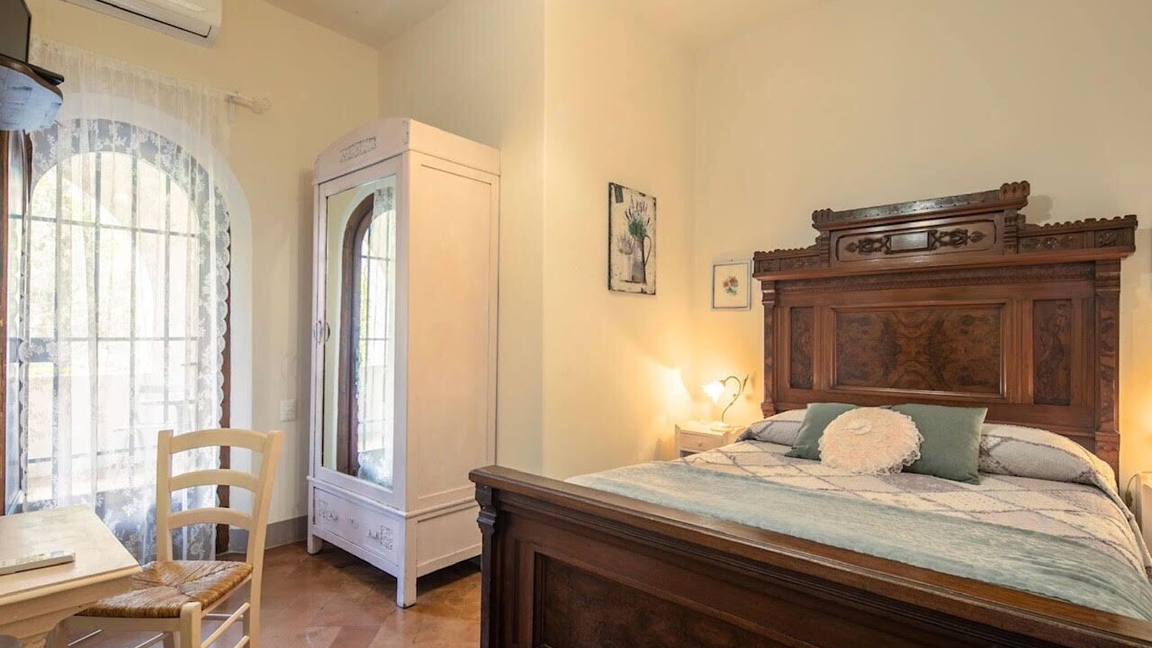 Photo of Bedroom in Montespertoli