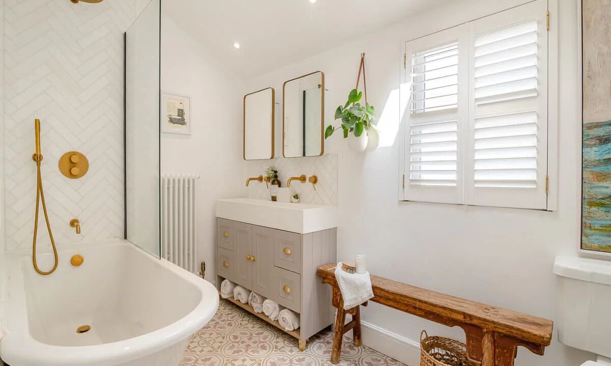 Photo of Bathroom in Clevedon