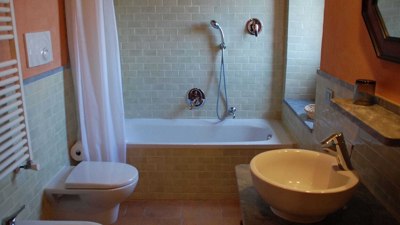 Photo of Bathroom in Orte