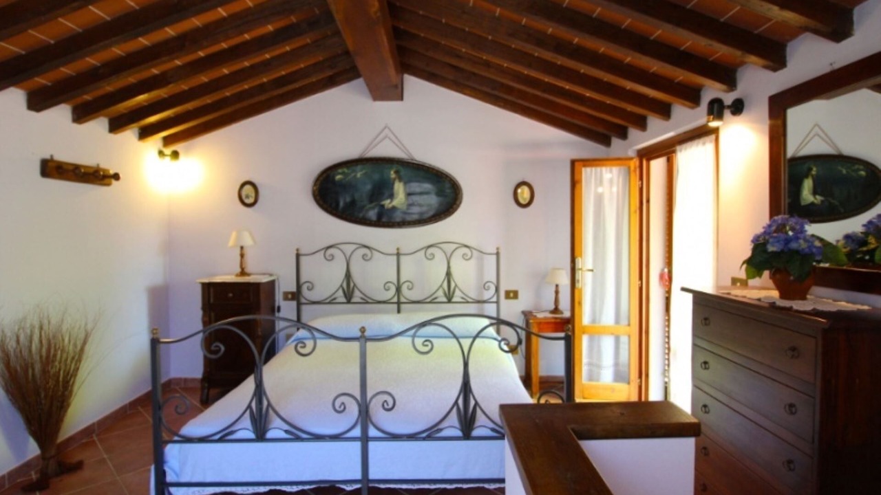 Photo of Bedroom in Castelfranco Piandisco