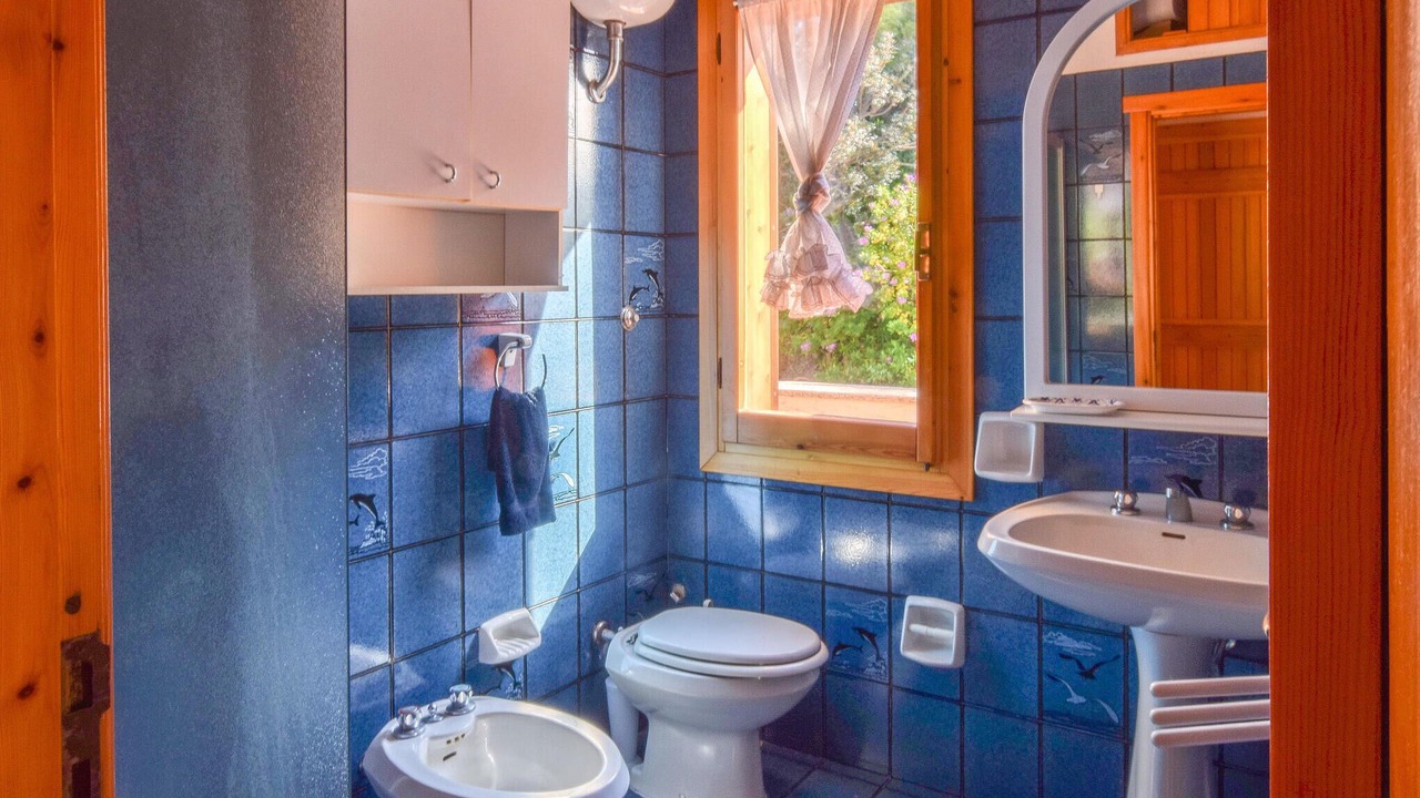 Photo of Bathroom in Torre dei Corsari