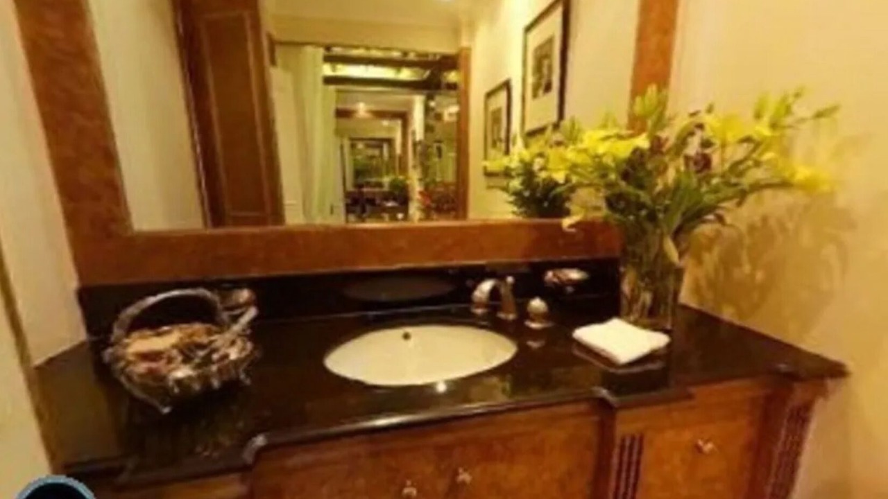 Photo of Bathroom in Brompton & Hans Town