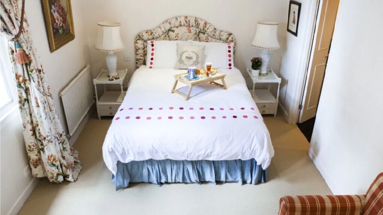 Photo of Bedroom in Brompton & Hans Town