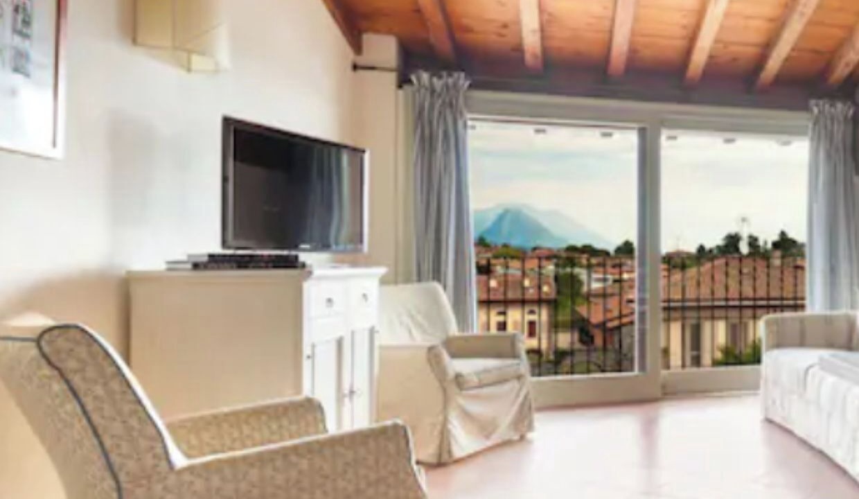 Photo of Livingroom in San Felice del Benaco