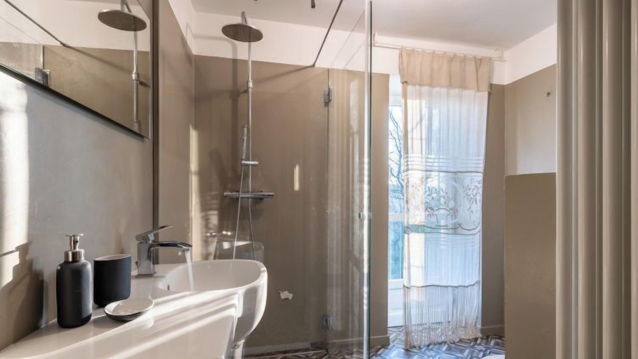 Photo of Bathroom in Vanara