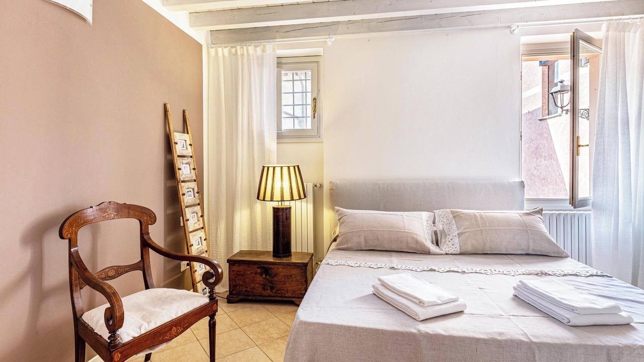 Photo of Bedroom in San Felice del Benaco