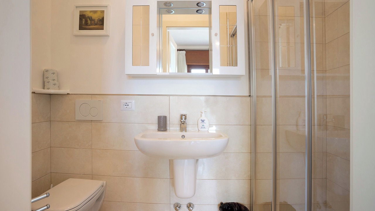 Photo of Bathroom in Portese