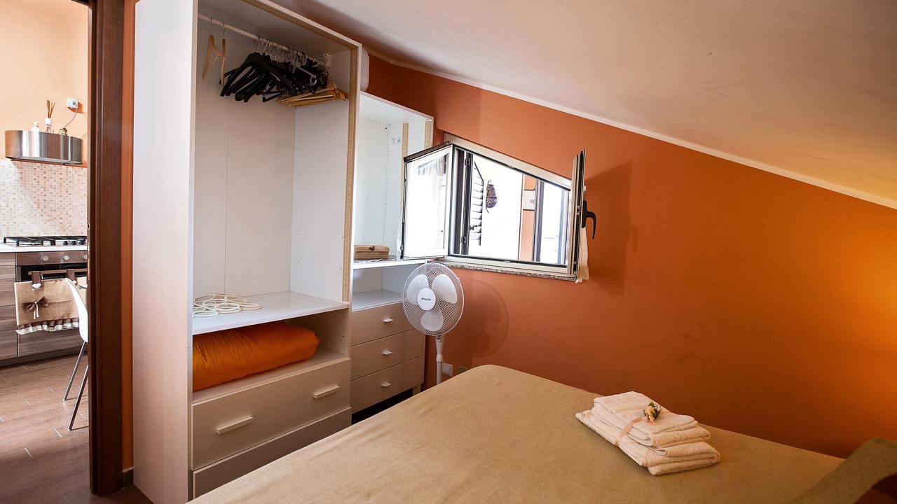Photo of Bedroom in Brolo