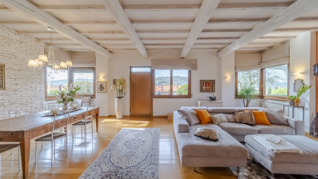 Photo of Livingroom in Twist
