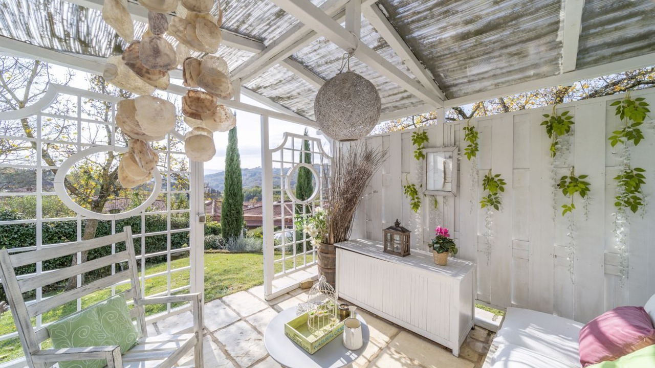 Photo of Patio Balcony in Twist