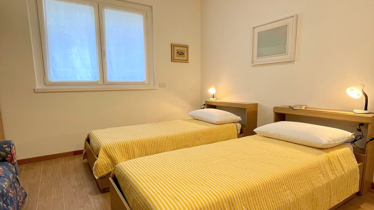 Photo of Bedroom in Intra