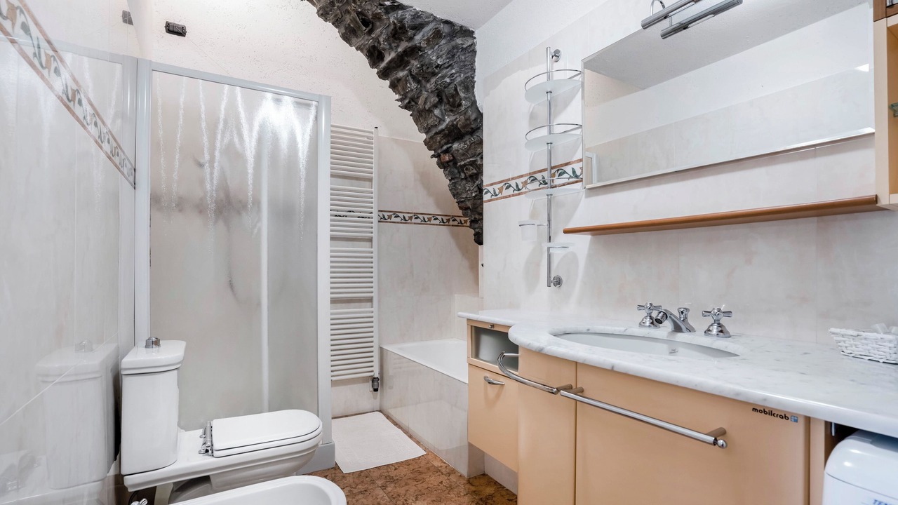 Photo of Bathroom in Corniglia