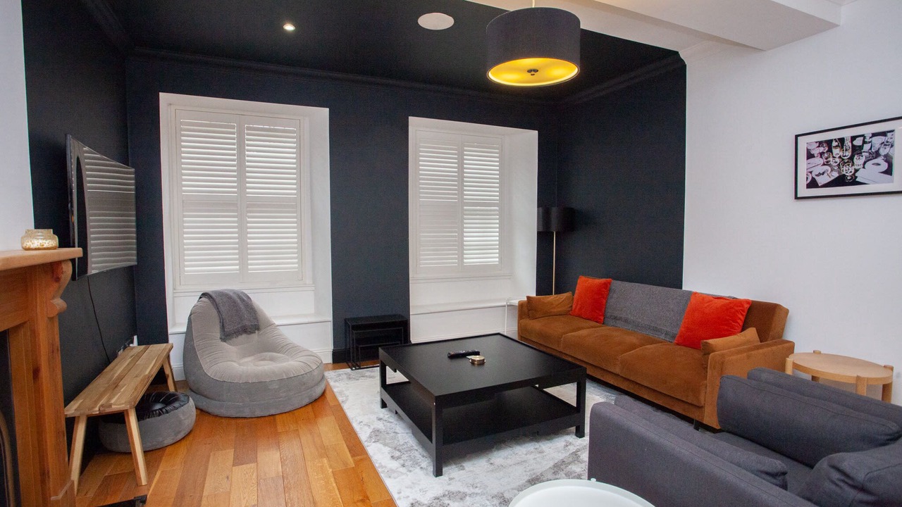 Photo of Bedroom in Kelvinbridge