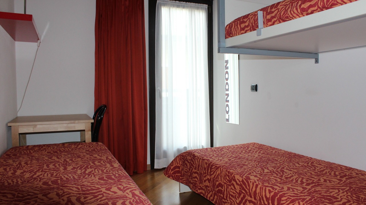 Photo of Bedroom in Oga