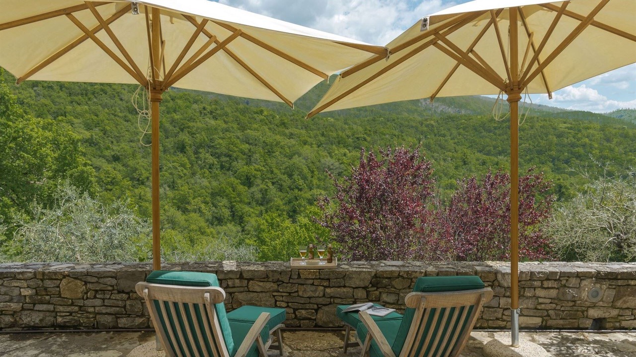 Photo of Outdoor in Neri