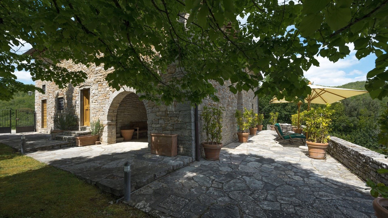 Photo of Patio Balcony in Neri