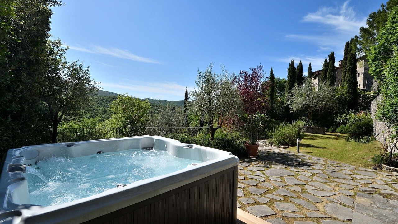 Photo of Outdoor in Neri