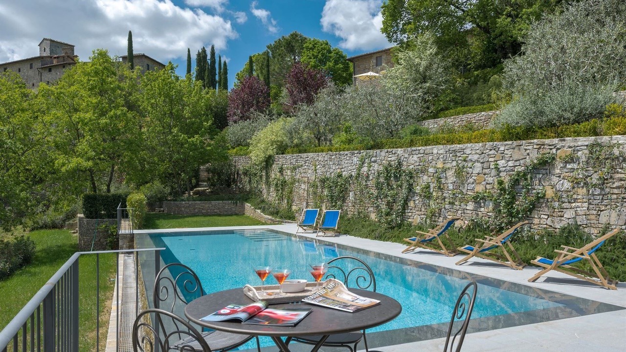 Photo of Outdoor in Neri