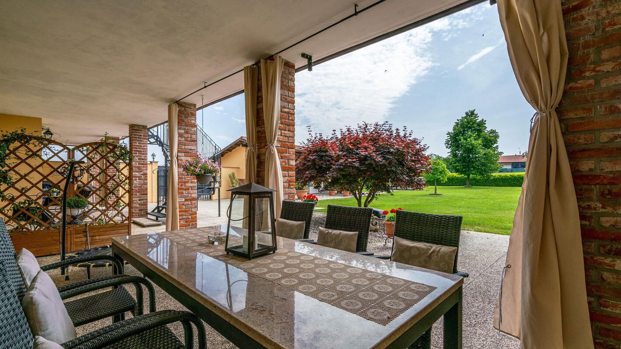 Photo of Patio Balcony in Lequio Tanaro