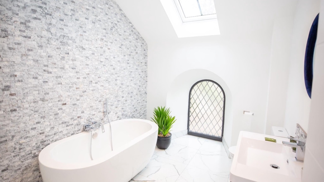 Photo of Bathroom in Kelso