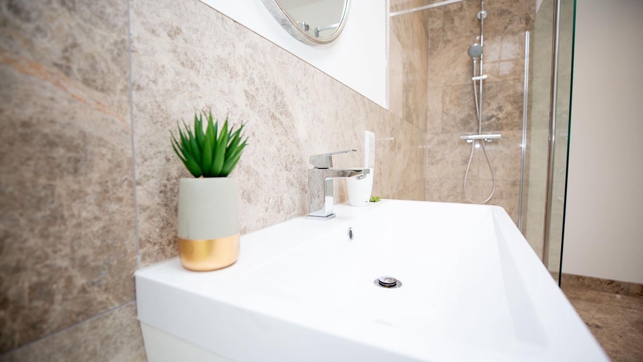 Photo of Bathroom in Kelso