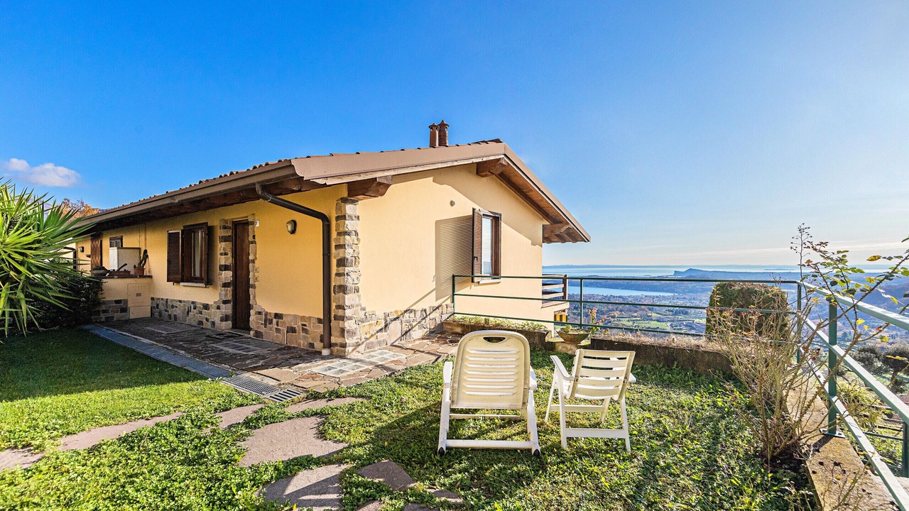 Photo of Patio Balcony in Villanuova sul Clisi