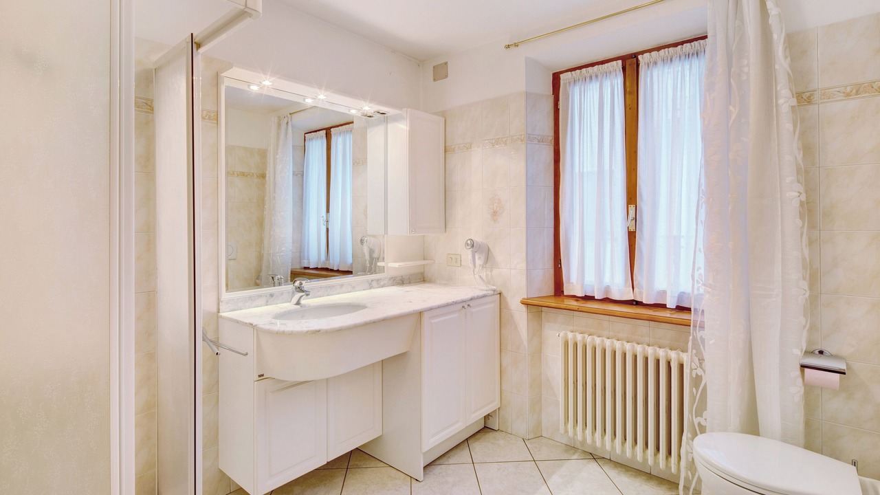 Photo of Bathroom in Isolaccia