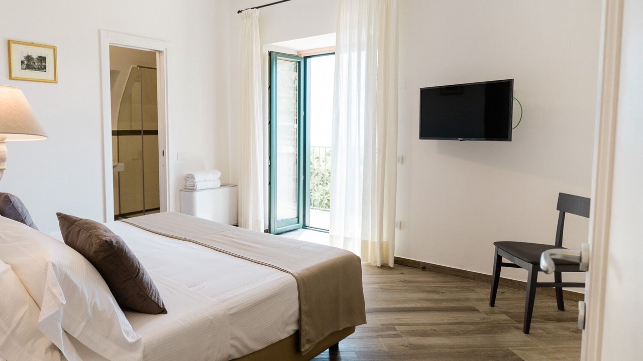 Photo of Bedroom in Scala