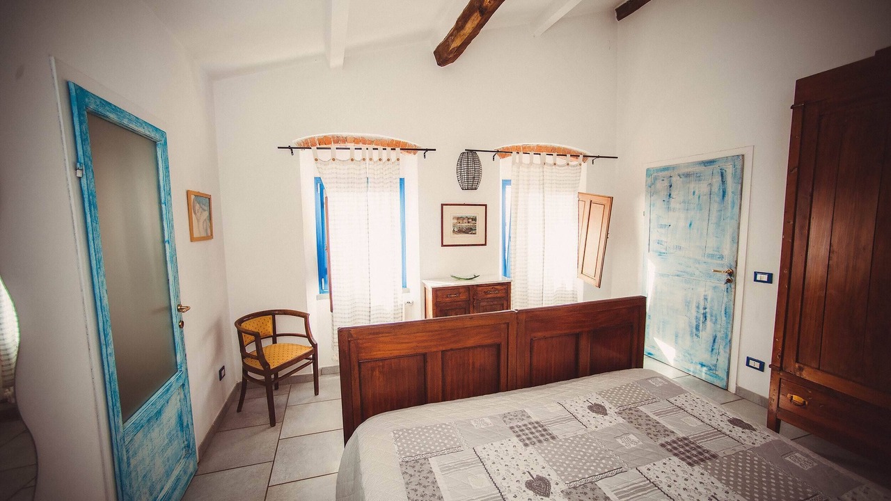 Photo of Bedroom in Massa