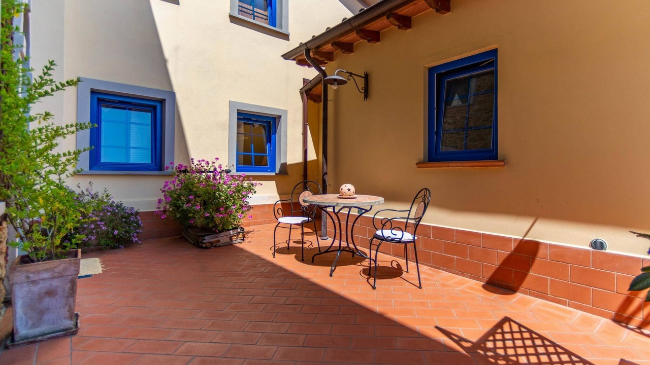 Photo of Outdoor in Massa