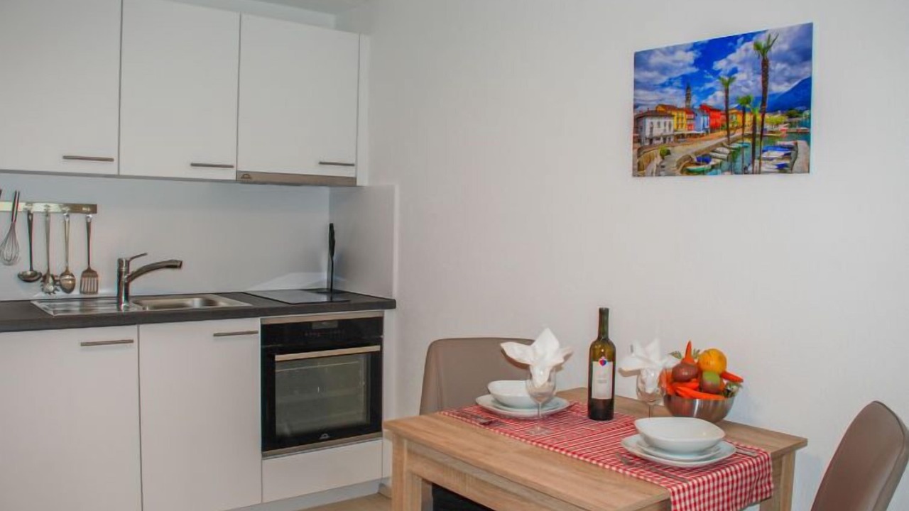 Photo of Bedroom in Muralto