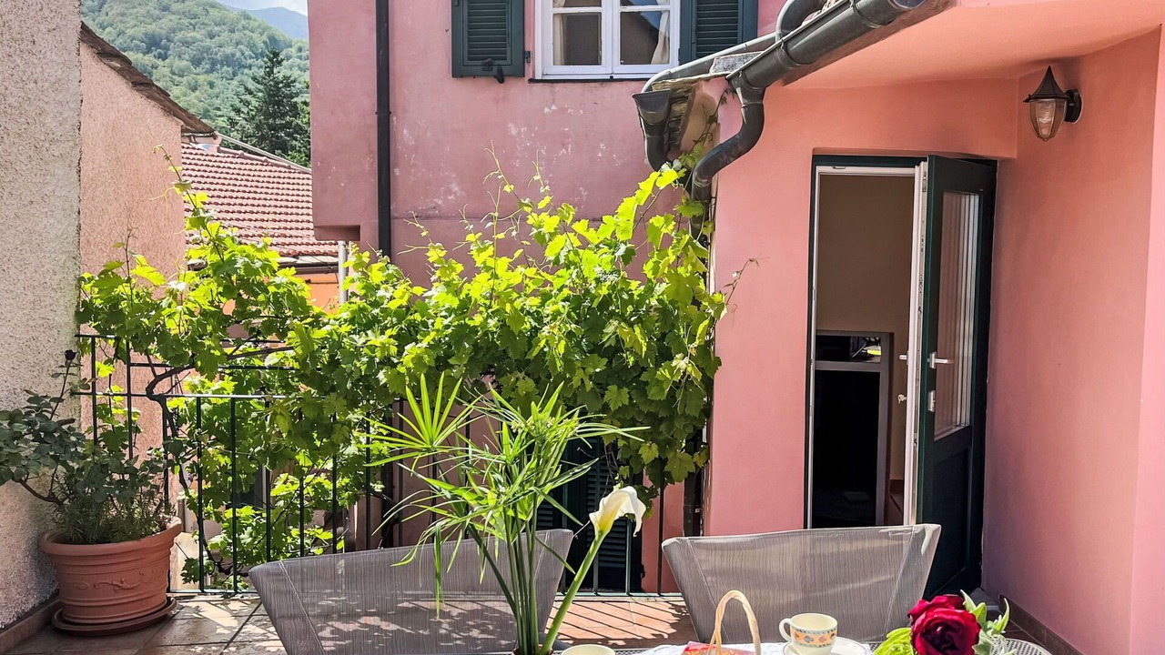 Photo of Patio Balcony in Valloria