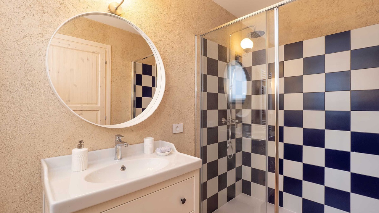 Photo of Bathroom in Cressa
