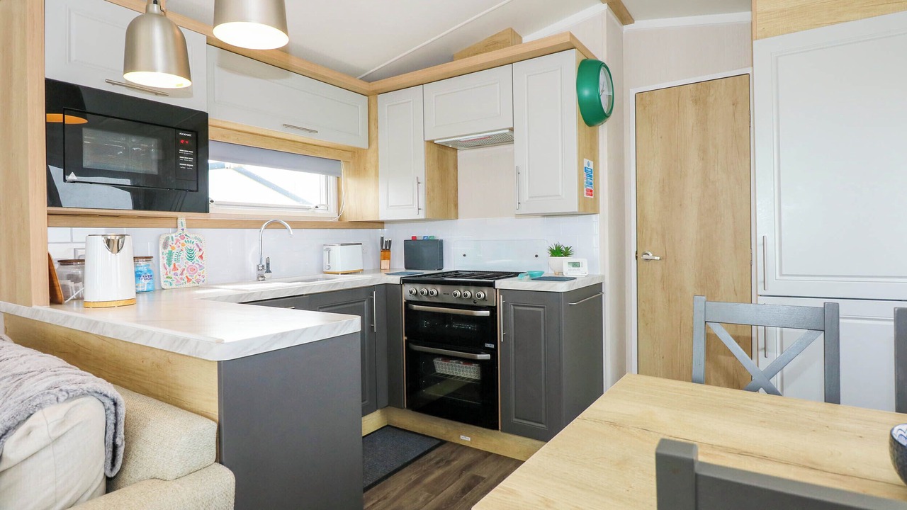 Photo of Kitchen in Caergeiliog