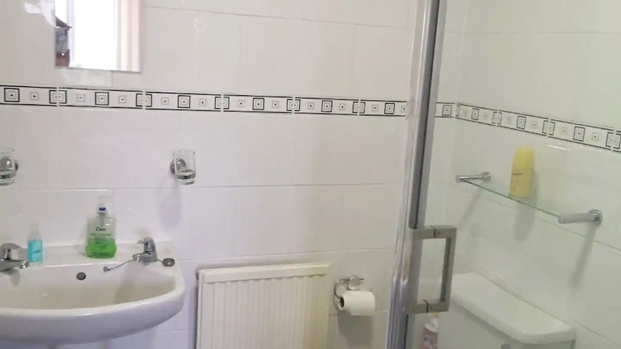 Photo of Bathroom in Crynant