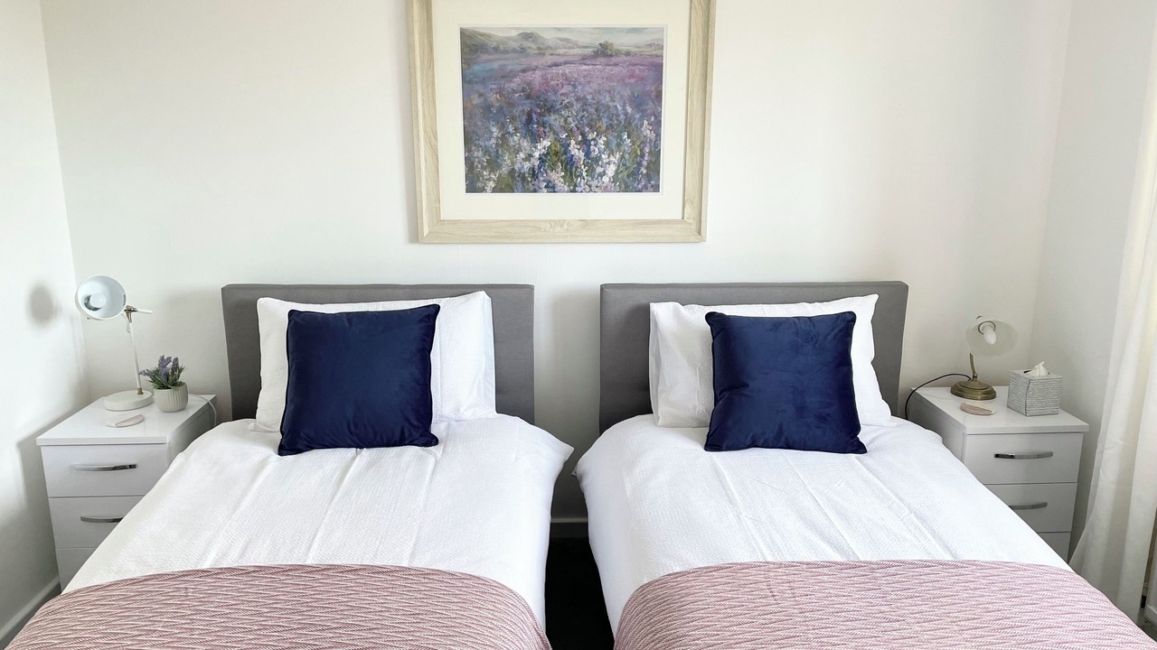 Photo of Bedroom in Crynant