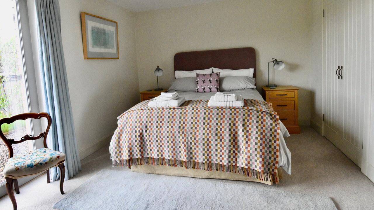 Photo of Bedroom in Haddington